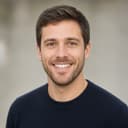 Lukas M.